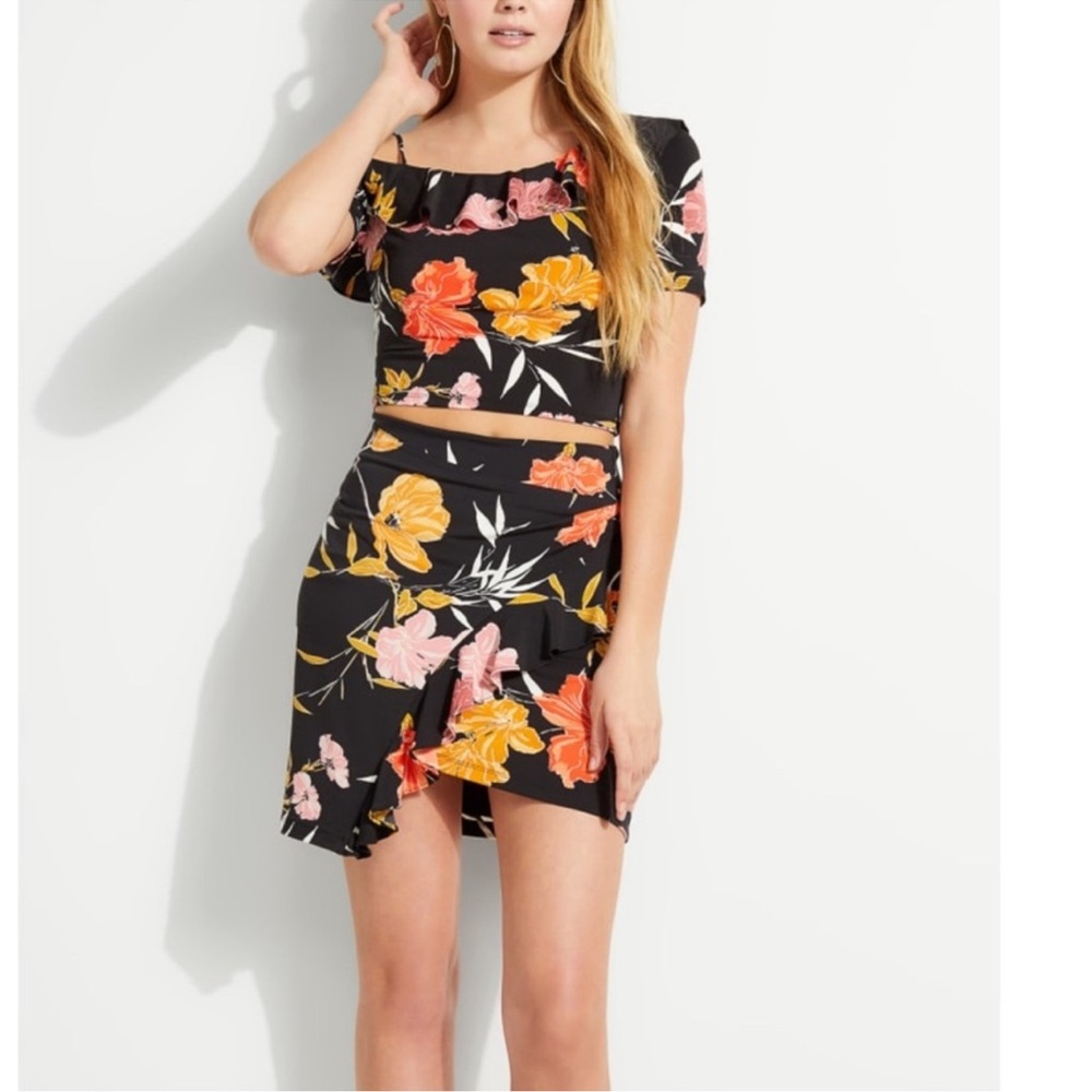 Guess Mairin floral Wrapped Skirt